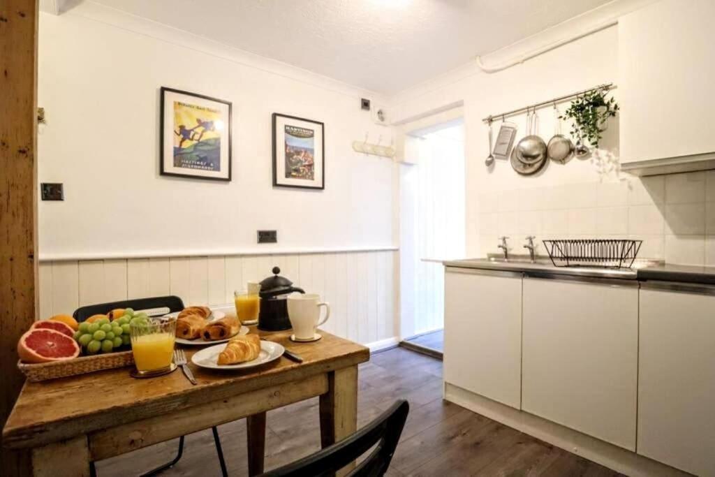 Cute Cottage 4 Mins From Cafes Station And Sea St Leonards-on-Sea المظهر الخارجي الصورة